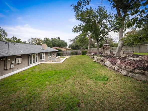 3415 Shinoak DR, Austin TX 78731