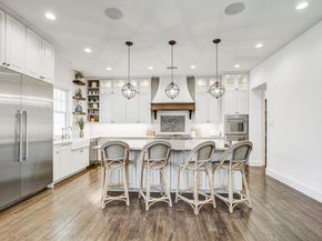 102 Canyon Turn TRL, Austin TX 78734