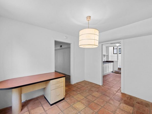 713 Patterson Ave, Austin TX 78703