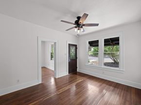 713 Patterson Ave, Austin TX 78703