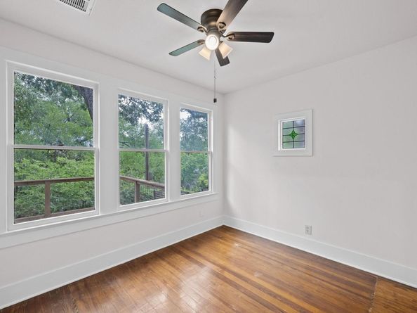 713 Patterson Ave, Austin TX 78703