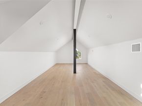 613 Clifford DR B, Austin TX 78745