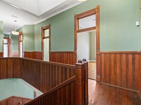 109 E 10th ST, Austin TX 78701