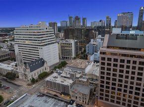109 E 10th ST, Austin TX 78701