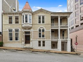 109 E 10th ST, Austin TX 78701