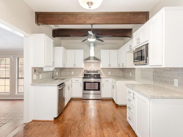 803 Serenada DR, Georgetown TX 78628