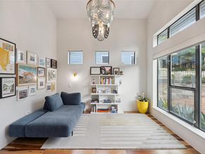 1102 W Monroe ST, Austin TX 78704