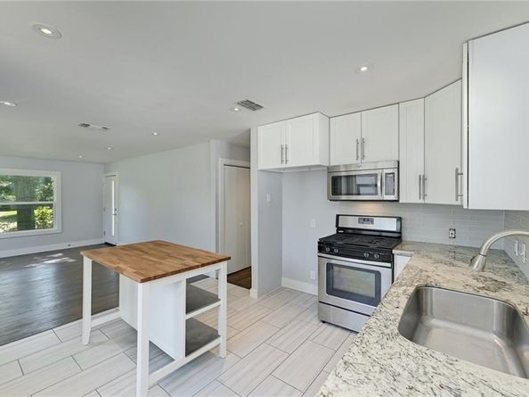 8318 Burrell DR, Austin TX 78757