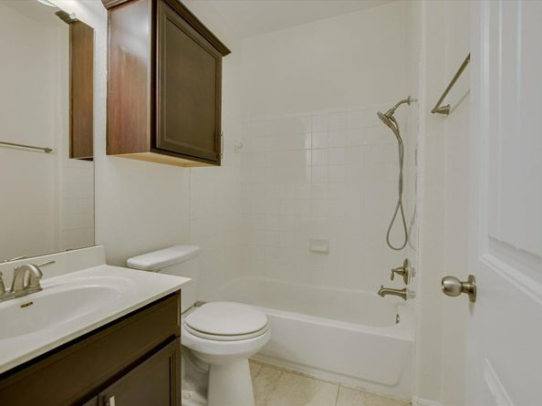13400 Briarwick DR 1703, Austin TX 78729