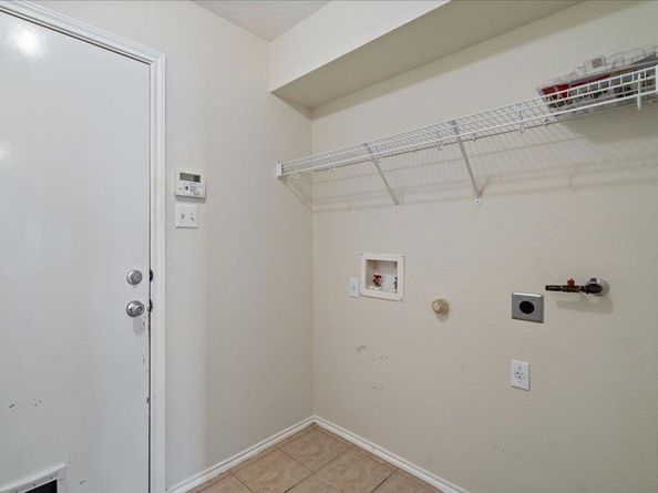 12001 Buzz Schneider LN, Austin TX 78748