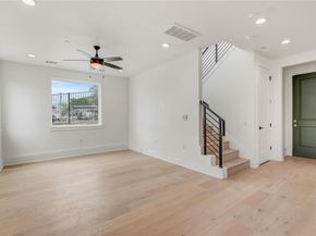 4127 E 12th ST 6, Austin TX 78721