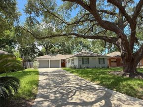 4734 Sanford RD, Houston TX 77035