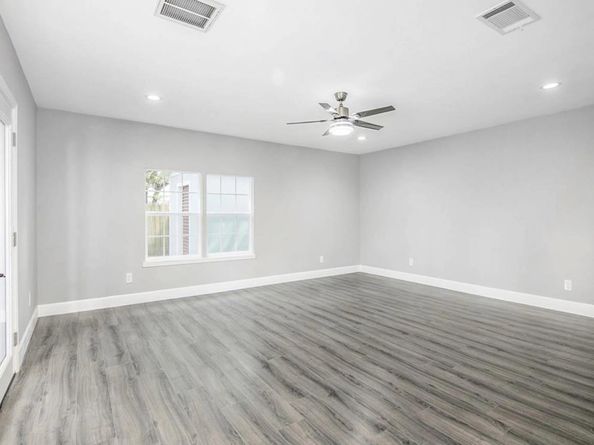 4734 Sanford RD, Houston TX 77035