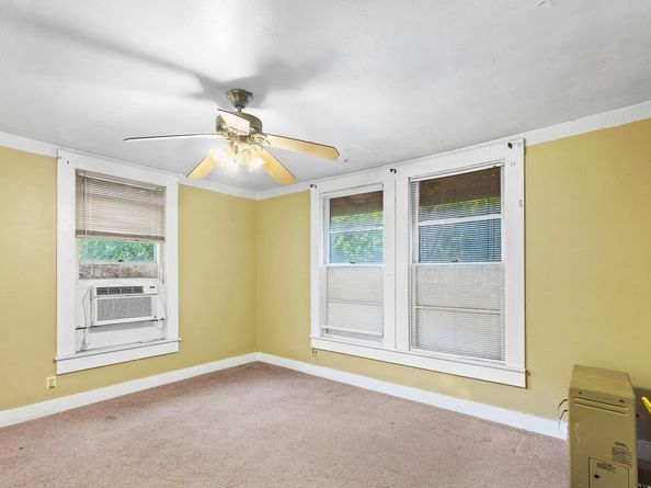 1218 E 52nd ST, Austin TX 78723