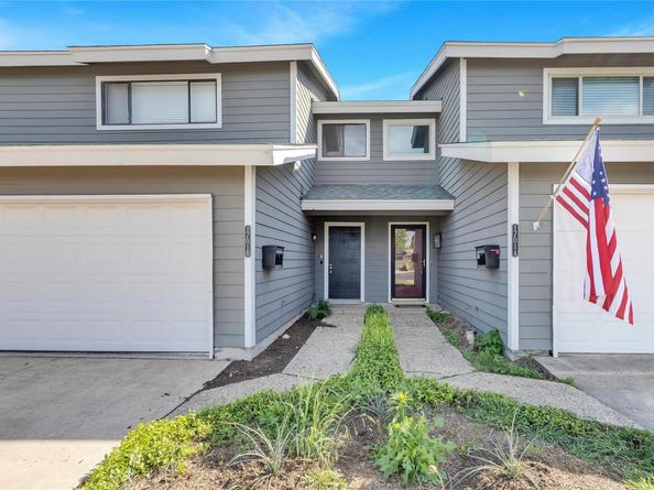1701 Coronado Hills DR B, Austin TX 78752