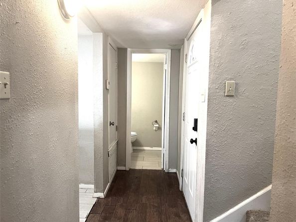 6900 Lovely LN, Austin TX 78744