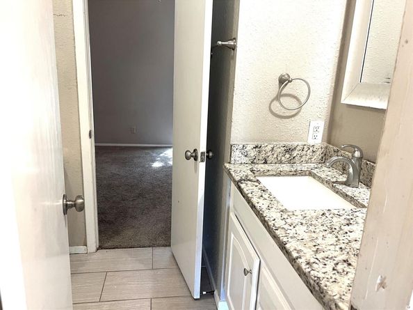 6900 Lovely LN, Austin TX 78744