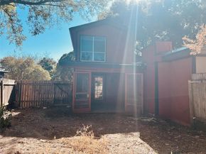 6900 Lovely LN, Austin TX 78744