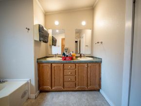 2909 Goodwin Ave, Austin TX 78702