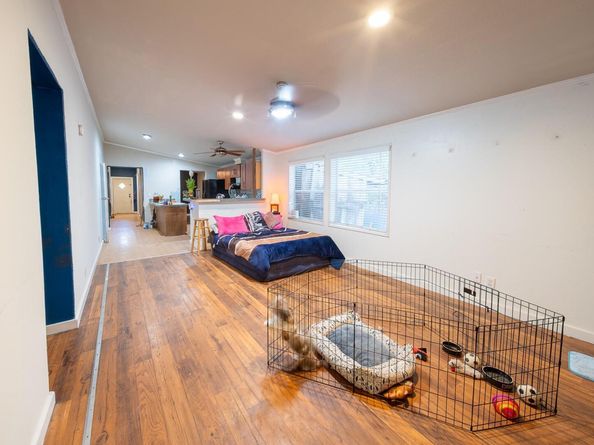 2909 Goodwin Ave, Austin TX 78702