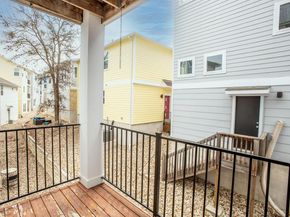 1925 Teagle DR 234C, Austin TX 78741