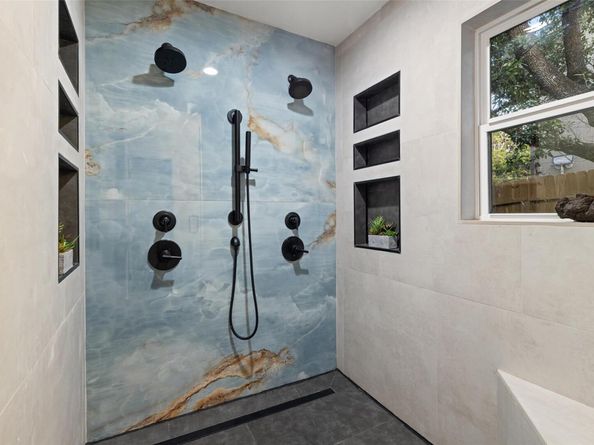 6303 Shadow Valley DR, Austin TX 78731