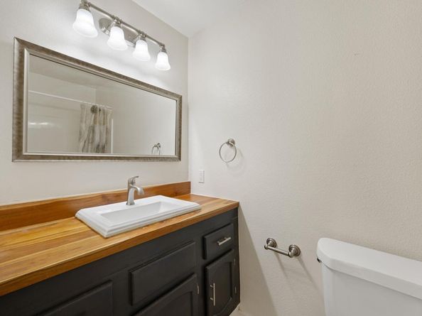 8330 Fathom CIR 102, Austin TX 78750