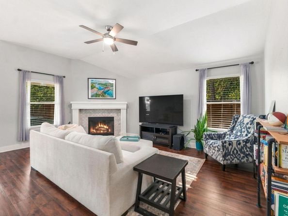 512 W Croslin ST, Austin TX 78752