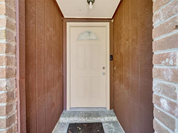 14003 Valley Grove DR, Houston TX 77066