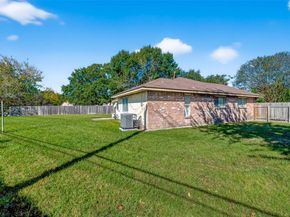 14003 Valley Grove DR, Houston TX 77066