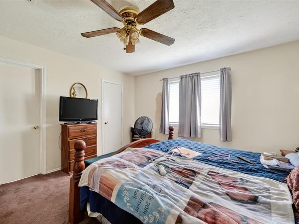 14003 Valley Grove DR, Houston TX 77066