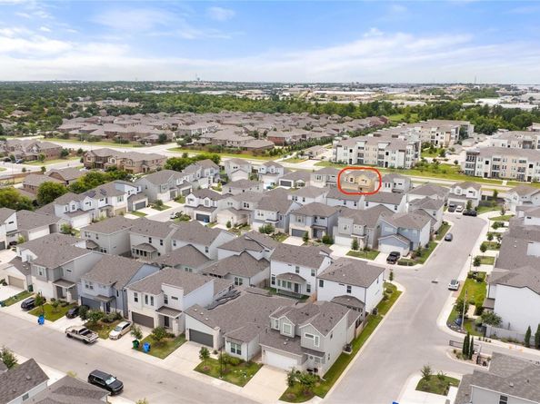 2209 Grenache DR 34, Round Rock TX 78664