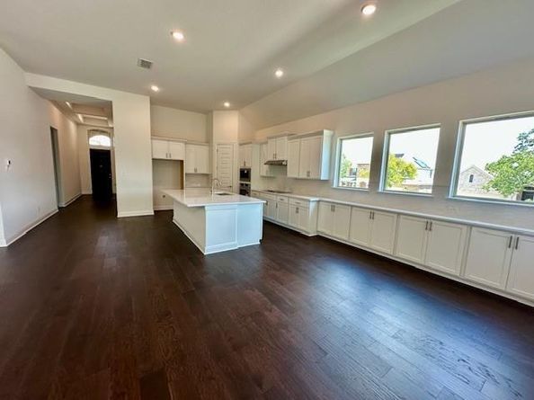 1116 Cole Estates DR, Georgetown TX 78628