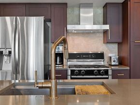 1600 Barton Springs RD 2102, Austin TX 78704