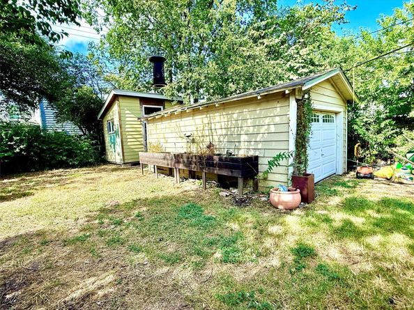 1911 Pasadena DR, Austin TX 78757