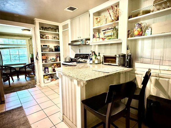 1911 Pasadena DR, Austin TX 78757