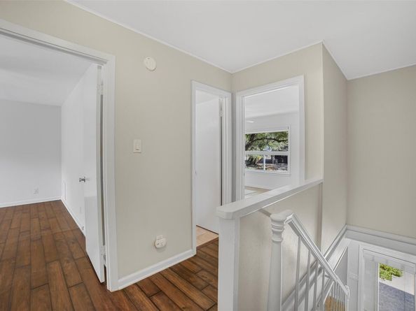 8801 Tallwood DR Unit B, Austin TX 78759