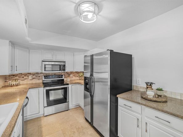 8801 Tallwood DR Unit B, Austin TX 78759