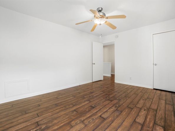 8801 Tallwood DR Unit B, Austin TX 78759