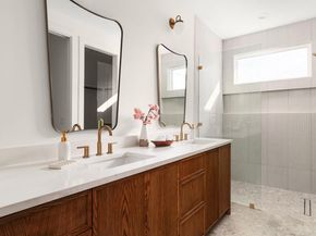 4901 Gladeview DR B, Austin TX 78745