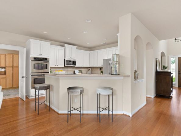 6600 Magenta LN, Austin TX 78739