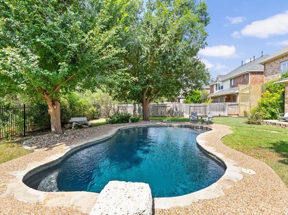 6600 Magenta LN, Austin TX 78739