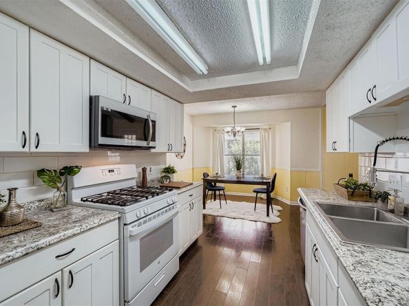 603 Meadowbrook DR, Georgetown TX 78628