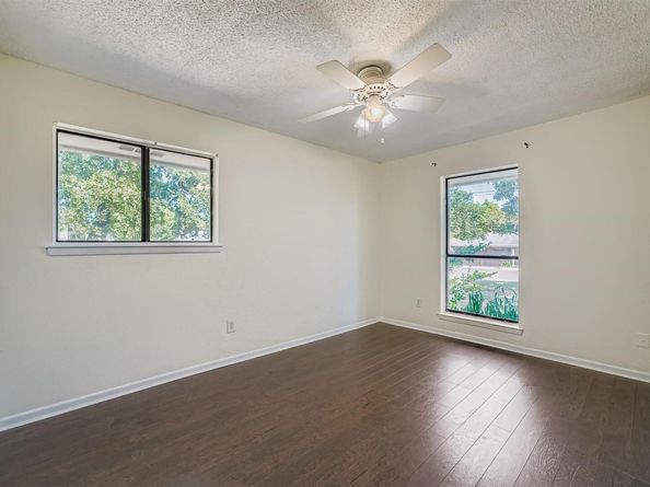 603 Meadowbrook DR, Georgetown TX 78628