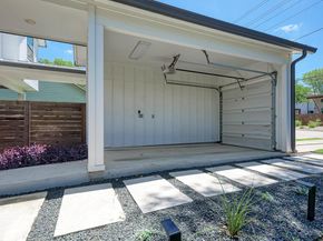 918 Cardinal LN A, Austin TX 78704