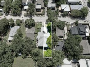 918 Cardinal LN A, Austin TX 78704