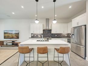 918 Cardinal LN A, Austin TX 78704