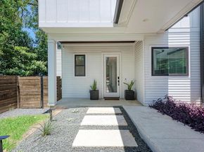 918 Cardinal LN A, Austin TX 78704