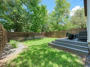 918 Cardinal LN A, Austin TX 78704
