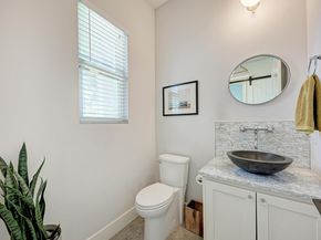 918 Cardinal LN A, Austin TX 78704